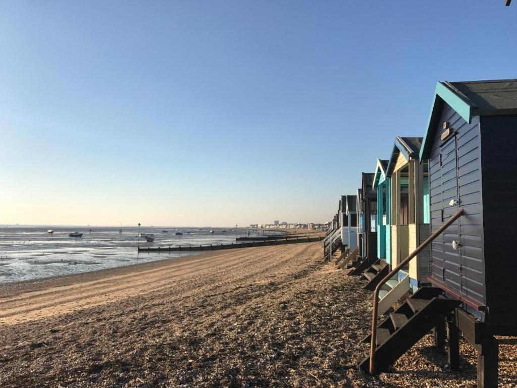 Seafront Suites - Close To Beach, Train Station & Southend Airport Σάουθεντ-ον-Ση Εξωτερικό φωτογραφία