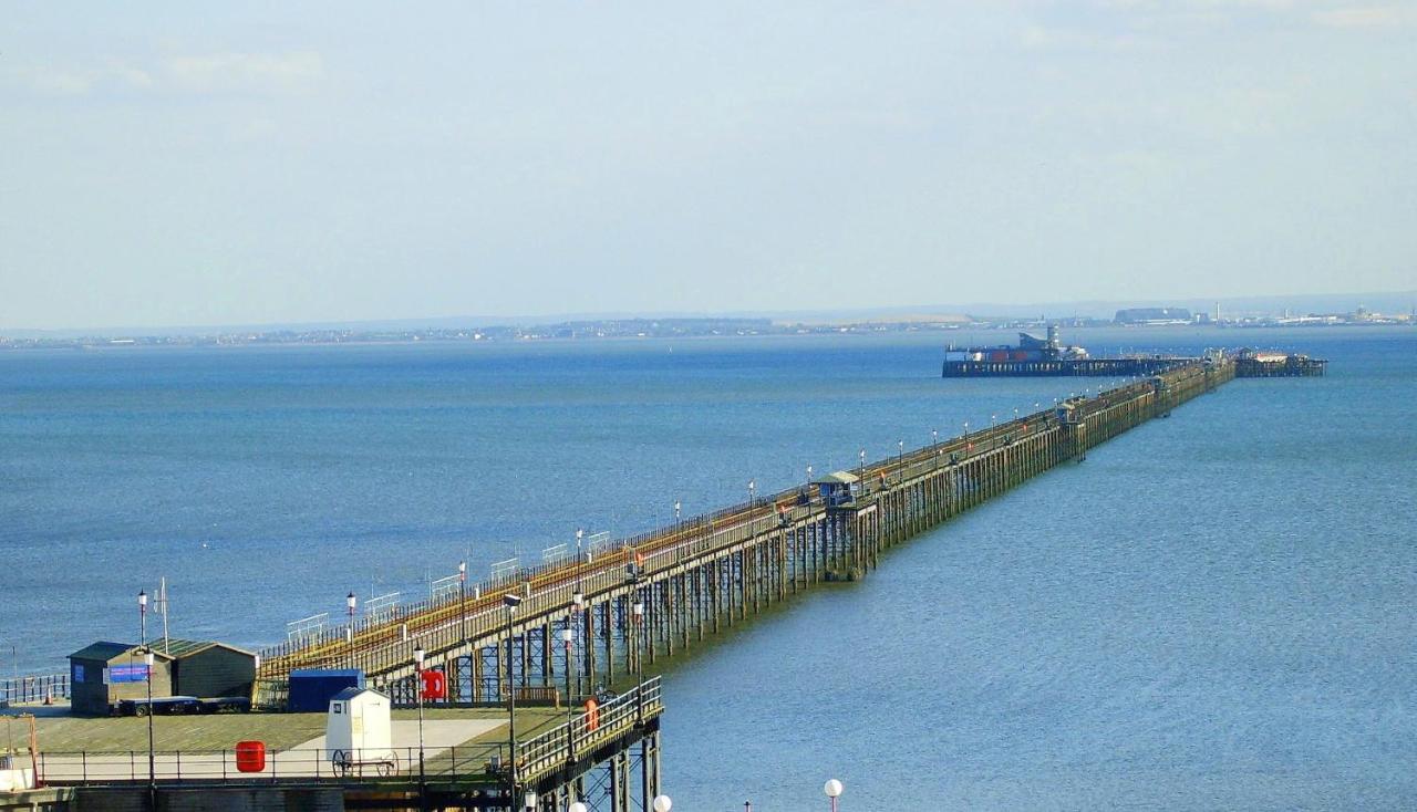 Seafront Suites - Close To Beach, Train Station & Southend Airport Σάουθεντ-ον-Ση Εξωτερικό φωτογραφία